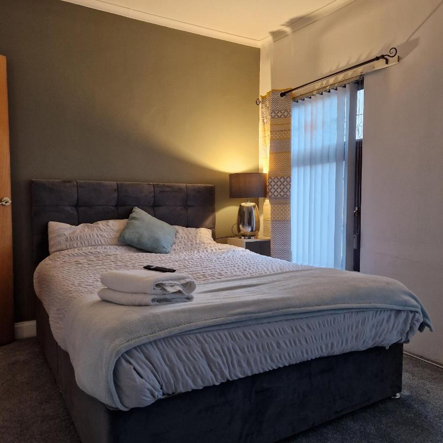 Central Belfast Town House מראה חיצוני תמונה